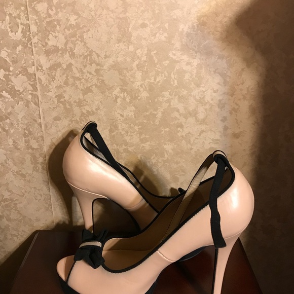 Shoes - Picture 5 of 5